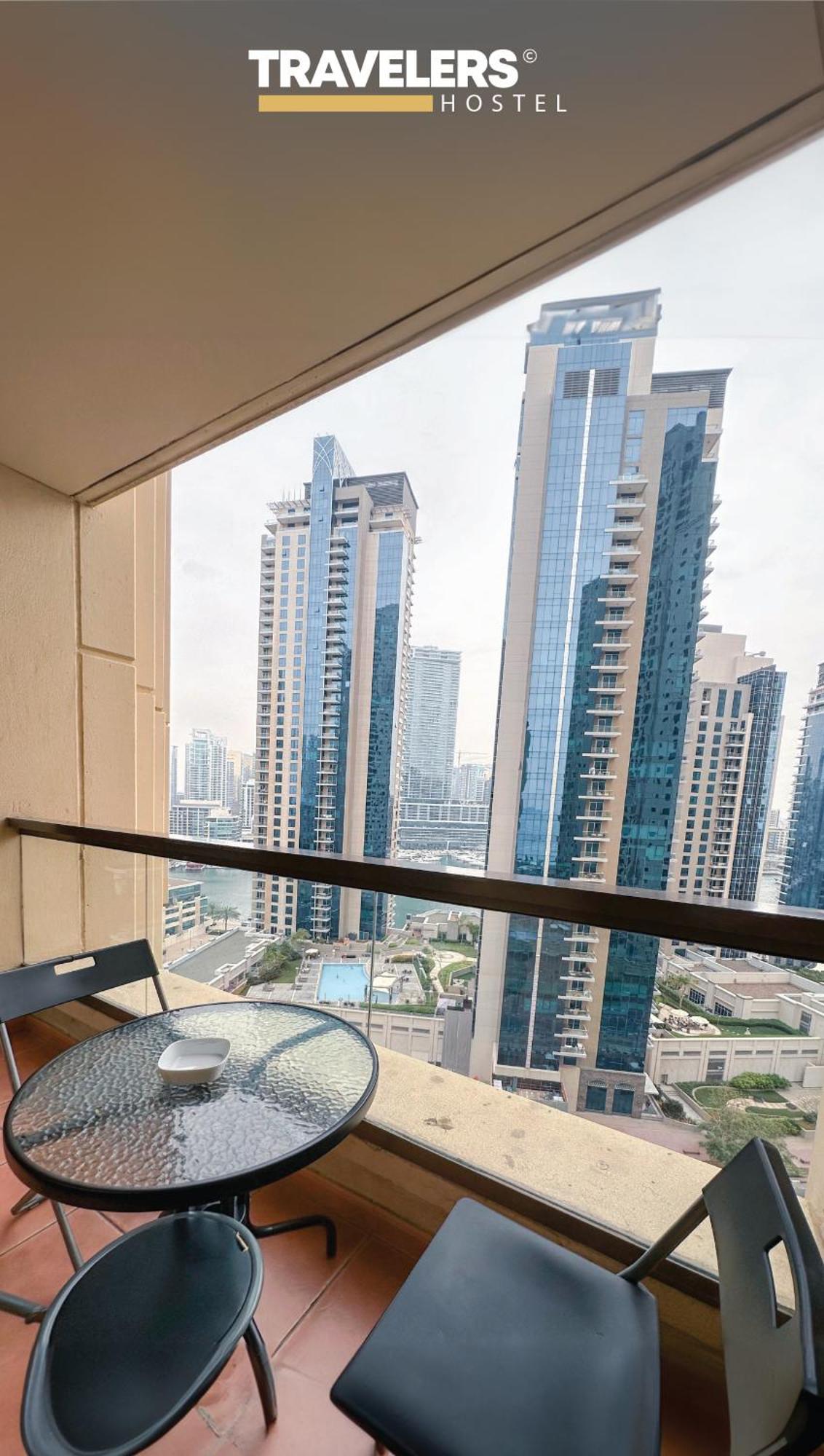 Travelers - Dubai Marina Hostel Eksteriør bilde