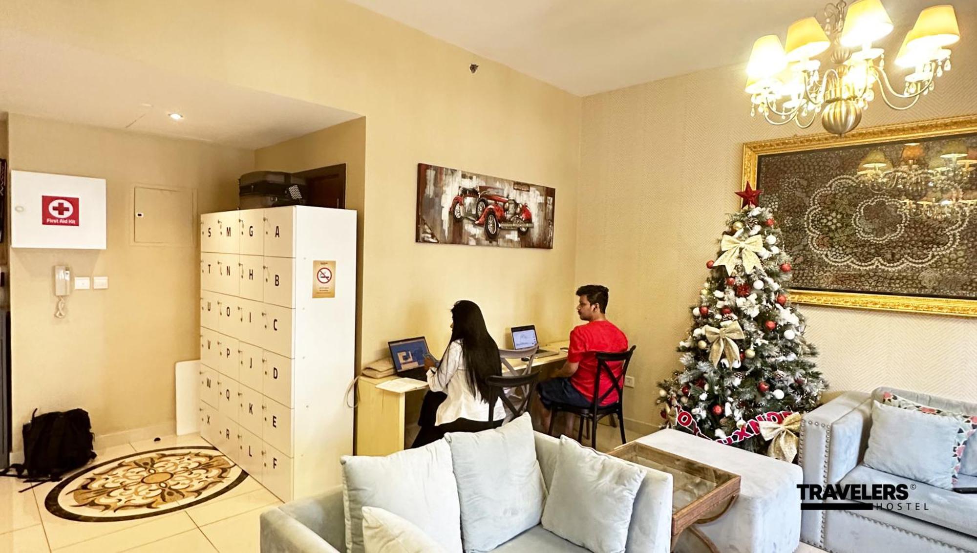 Travelers - Dubai Marina Hostel Eksteriør bilde